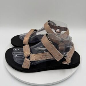 Teva Midform Universal Sandals In Metallic Rose Gold Size 10 Gorpcore Hiking